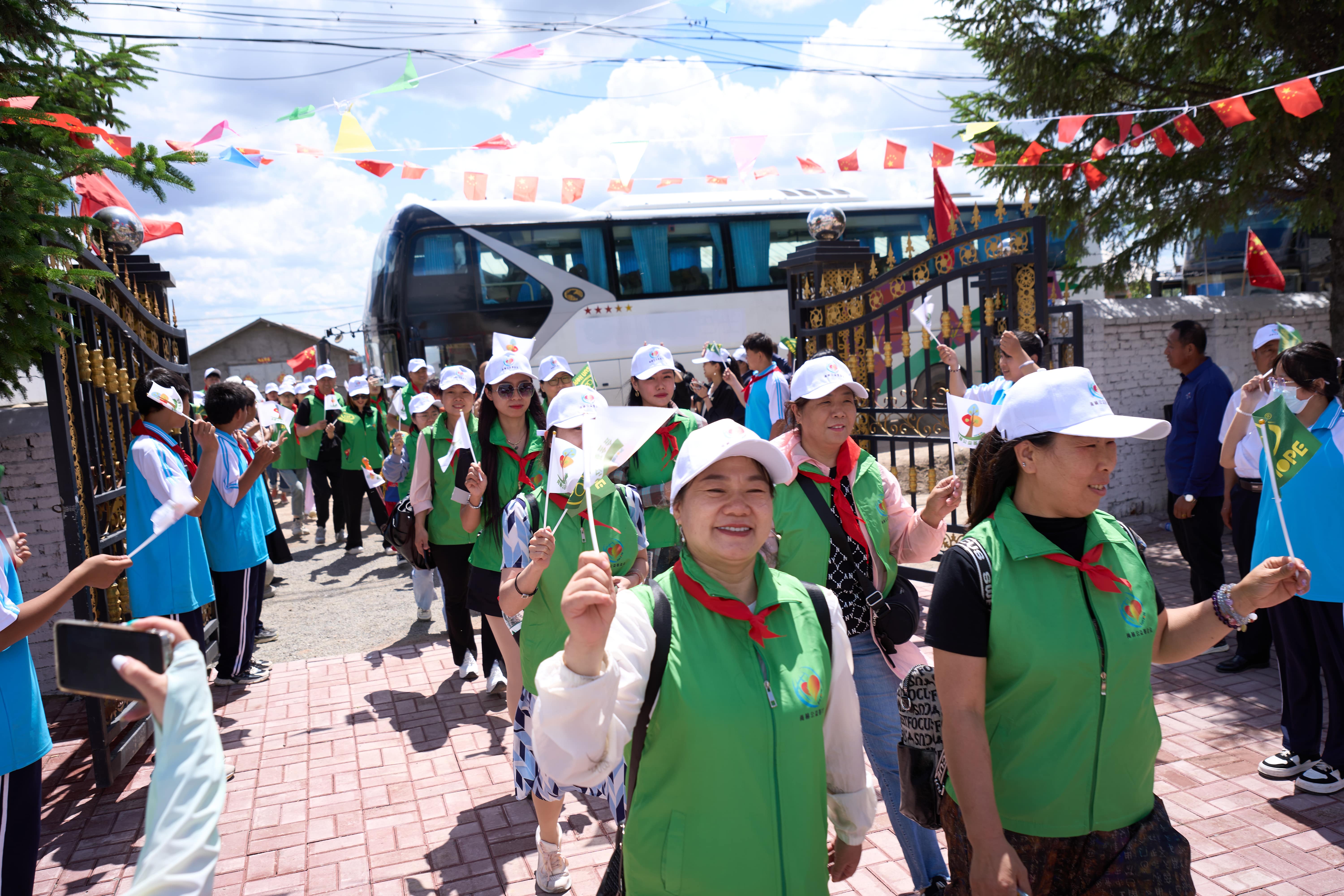 第254所 黑龙江巴彦县黑山镇民乐村九州（中国）科技有限公司官网侯玉霞学校