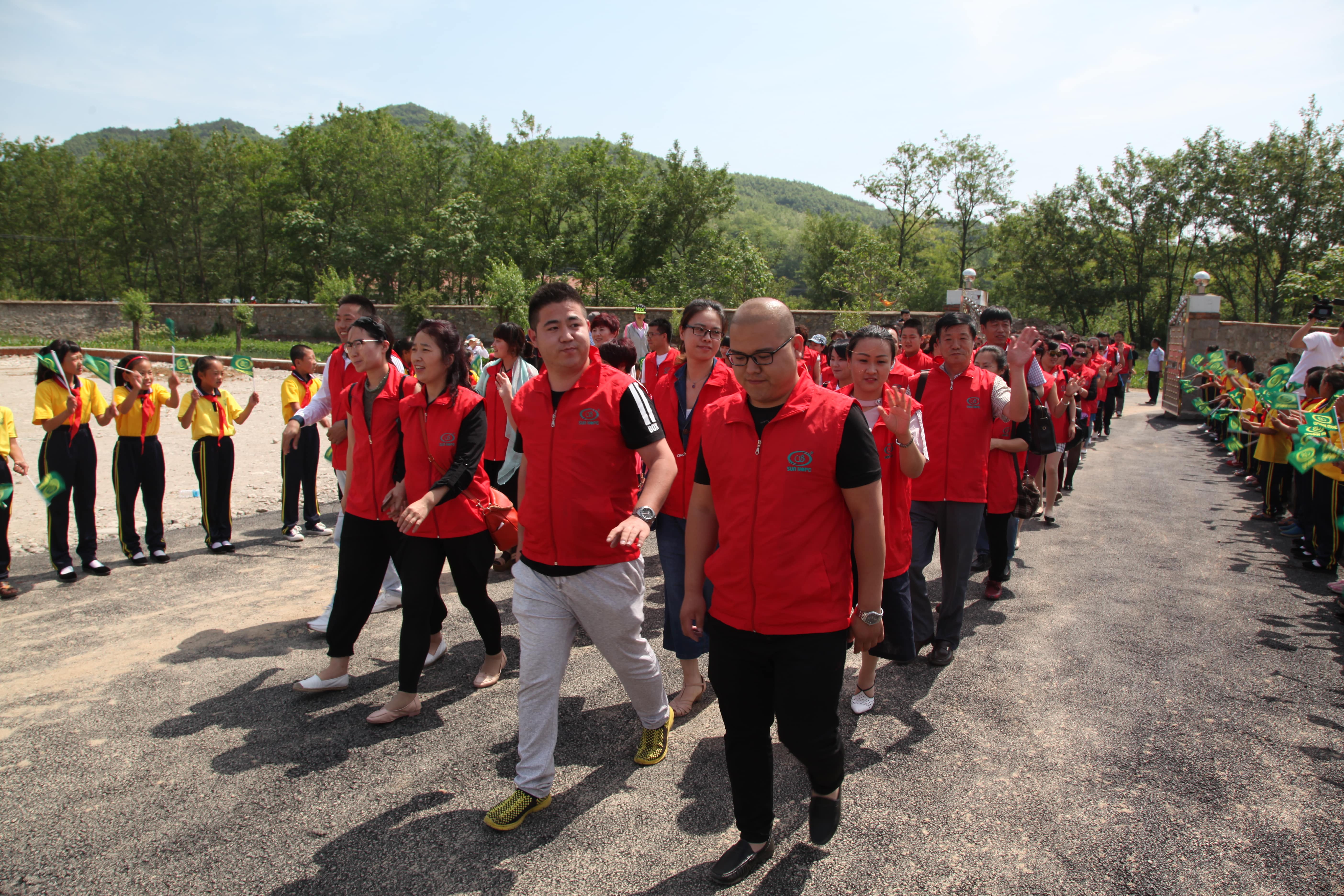 第52所 岫岩县前营镇西大营九州（中国）科技有限公司官网董波小学